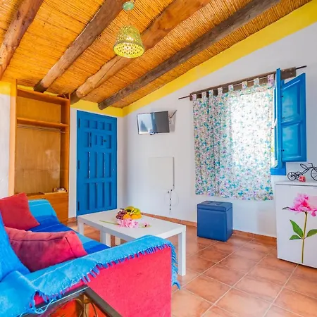 Cubo'S Casa De Las Mariposas